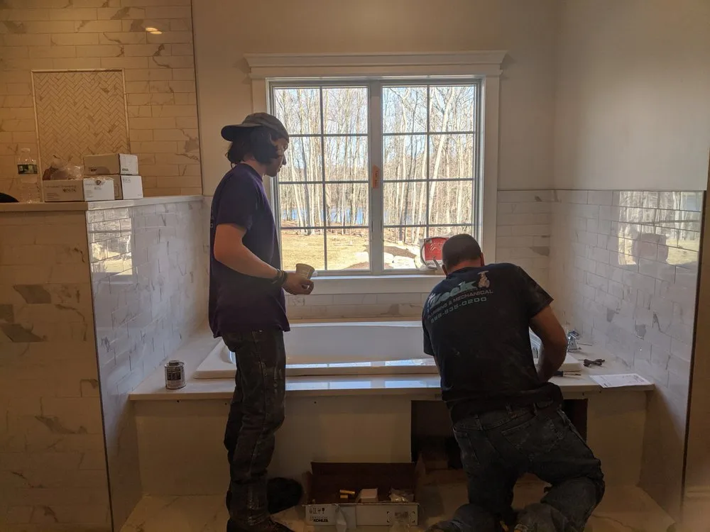 Slide of Zeek Plumbing & Mechanical