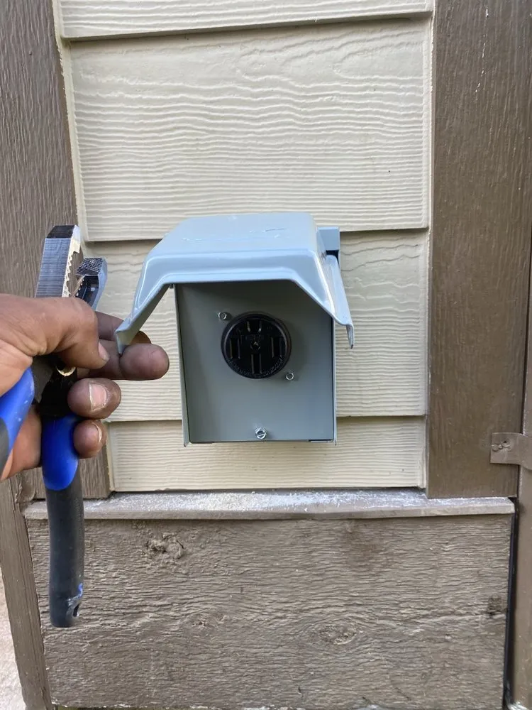 Reliable leak detection in Tacoma, WA by Zeets Mobile Mechanics