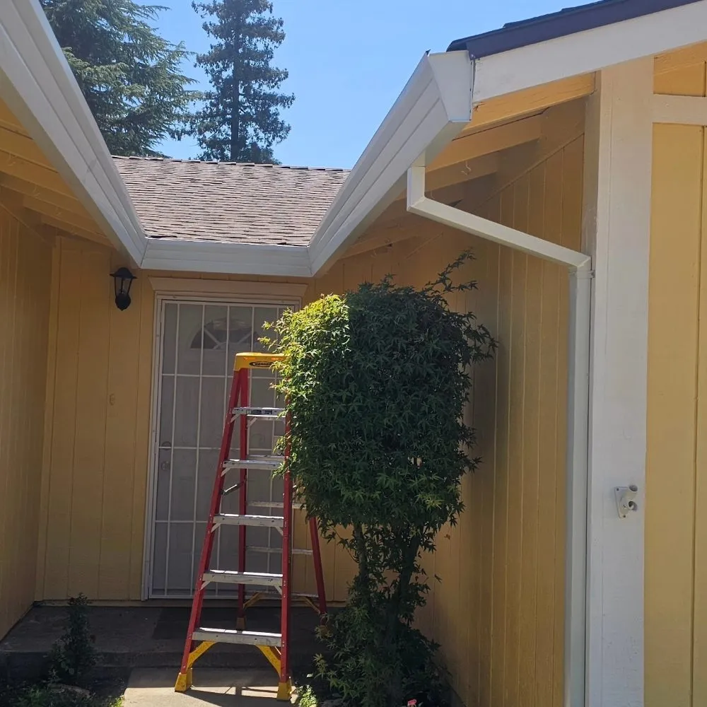 Slide of Zepedas Construction