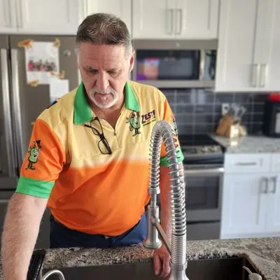 Zest Plumbing & Drain Phoenix Logo