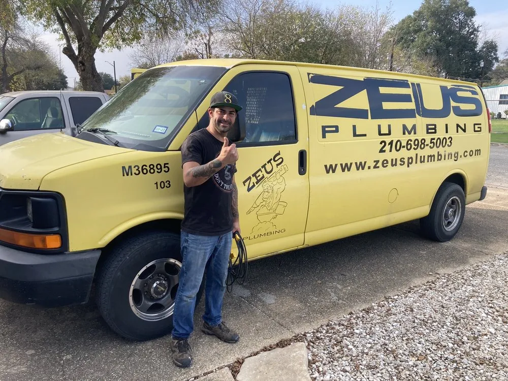 Slide of Zeus Plumbing Inc