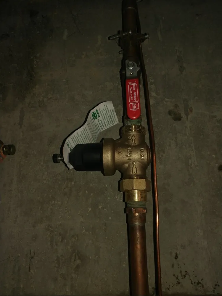 Slide of Zippy Plumbing Repair Company