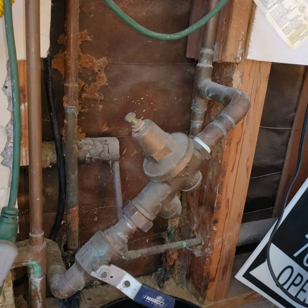 Slide of Zohar Plumbing Service