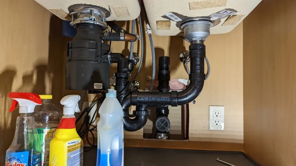 Slide of Zohar Plumbing Service