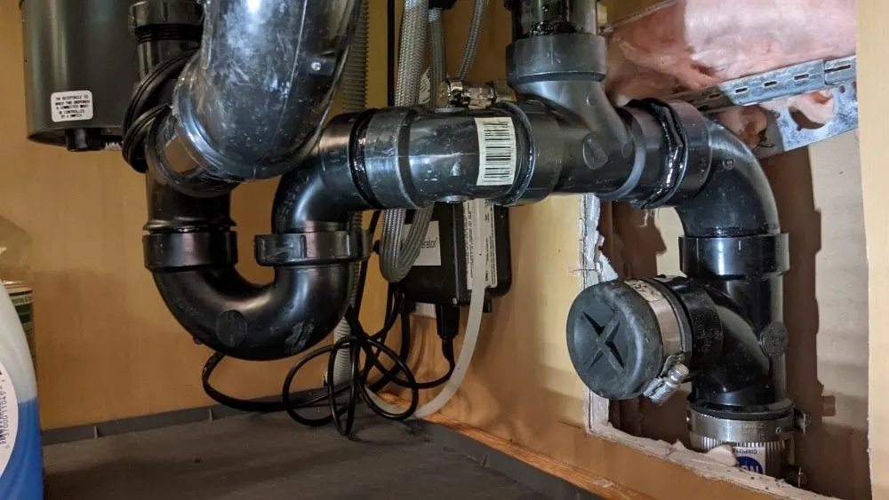 Slide of Zohar Plumbing Service