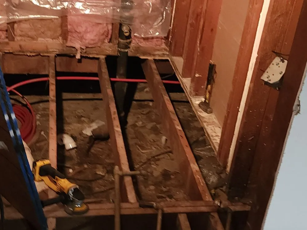 Slide of Zolicoffer Construction