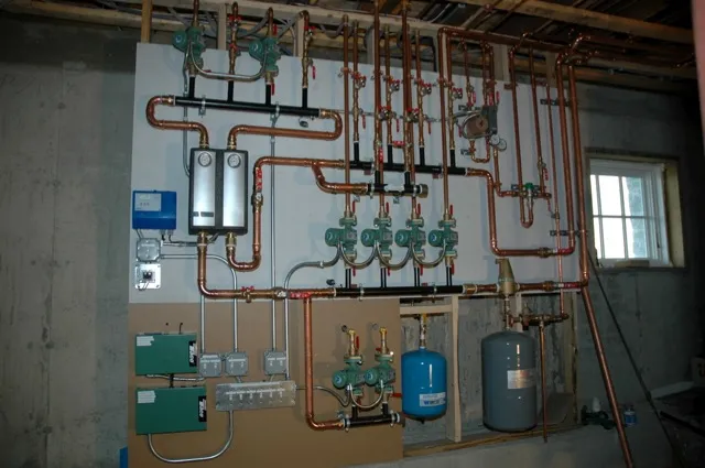 Slide of Zolotas Brothers