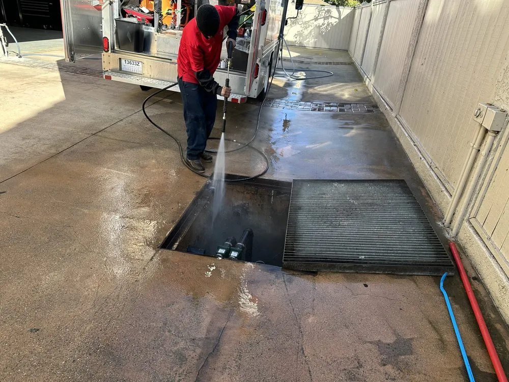 Slide of Zoom Drain Los Angeles