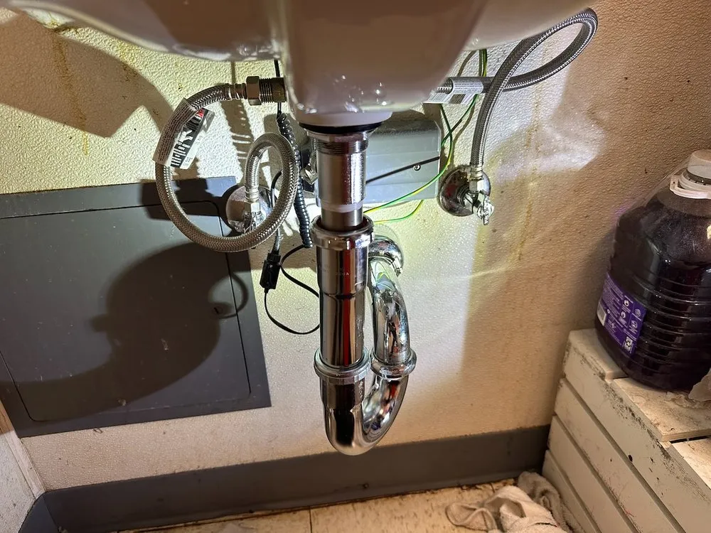 Slide of Zoom Drain Los Angeles